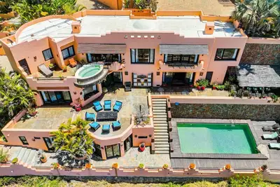 Image de Casa Bella - Beach Access, Pool & Spa, Sleeps 14