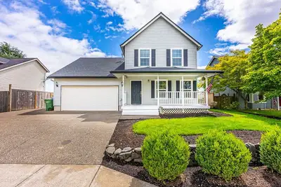 Image de Modern 3 Bedroom Farmhouse of Dundee - Amazing Views, Fire Pit and Comfort