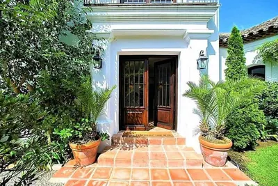 Image de Cozy 4 Bedroom Villa - Aloha Nueva Andalucia!