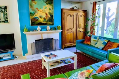 Image de Maison avec jardin face à un parc et à 10 mn de Disneyland / 20 mn de Paris