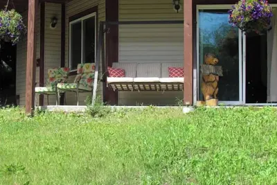 Image de Peaceful 3 Bedroom Alaskan Getaway