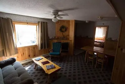 Image de Elbow Lake Lodge: Woodside Suite 2bd/1ba Full Kitchen, living & dining rooms