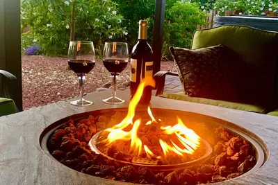 Image de Centrally located @ heart of Sedona w New HotTub, King & 2 Queens, Dog Friendly!