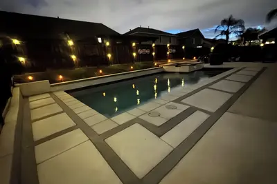 Image de Peaceful Home Away!