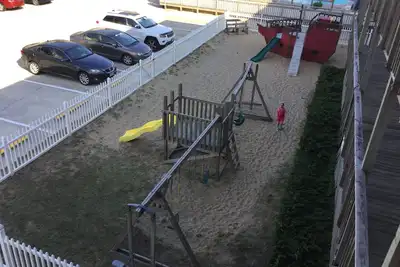 Image de Beachfront Condo @ Outer Banks Beach Club, 3Pools, closest to beach, & shops