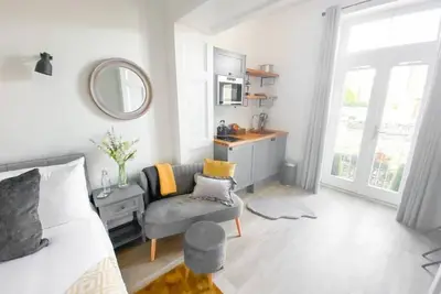 Image de 03. The Hideaway