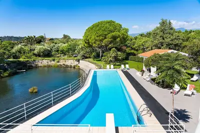 Image de Luxury Seafront Villa Private Pool at just 20 mt from the Sea