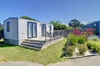 Image de Mobil-Home Grand Confort 4 Pers. à 200m de la plage avec piscine chauffée et parking