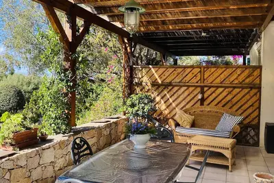 Image de Appartement T2 avec terrasse, jardin et climatisation à 350m de la plage - 4 couchages