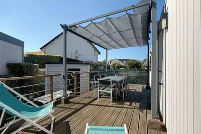 Image de Mobil-home 35m², 3 chambres, terrasse couverte, piscine chauffée, à 200m de la plage, Jullouville