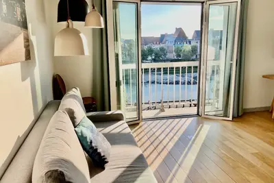 Image de Appartement 2 pièces 40m2 Centre ville pour 4 personnes, vue mer, climatisation