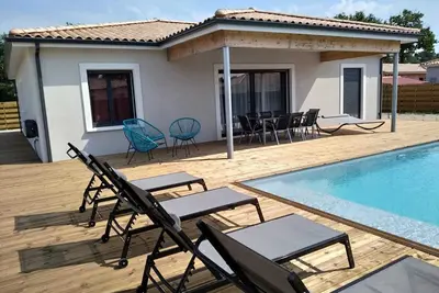 Image de Vensac Montalivet⭐️Villa 4 chambres⭐️piscine chauffée, clim⭐️Wifi -proche océan
