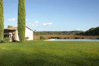 Historic Farmhouse Villa With Beautiful Mini jacuzzi