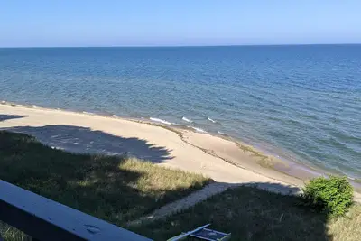 Image de Lake Michigan Cottage With 100ft Private Beach and near Grand Haven and Holland!