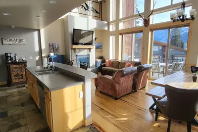 Image de True Ski In/Ski Out Luxurious 3b/3. 5Bath End unit Purgatory Mountain