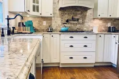 Image de The price house is unique peaceful with great vibe