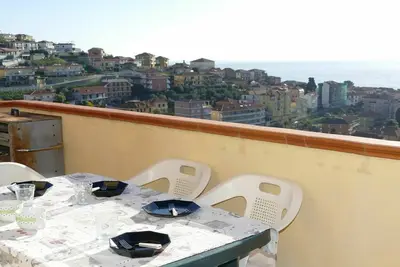Image de Confortable appartement pour 3 personnes avec Wifi, balcon, animaux admis et parking