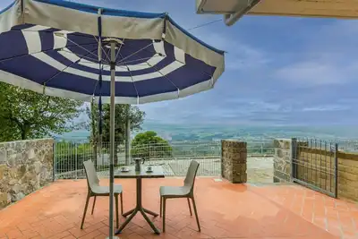 Image de Confortable appartement pour 2 personnes avec piscine, Wifi, Tv, terrasse, animaux admis et parking