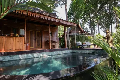 Image de Entire antique villa w/ private pool and kitchen