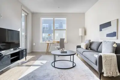 Image de Bright Milpitas 2br w/ Pool, Gym & Lounge, walk to Bart, by Blueground