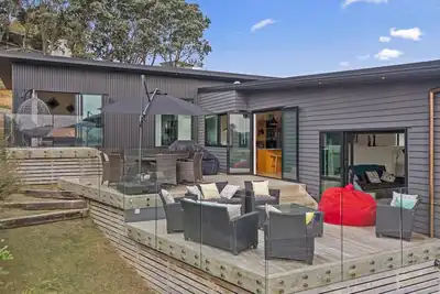 Image de R and R at Robertson - Raglan Holiday Home