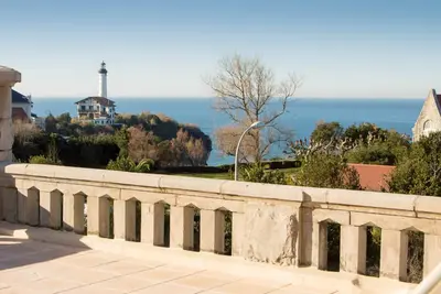 Image de Villa 19ème piscine /bord de mer/ 5mn à pied de la plage!