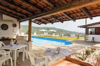 Image de Villa \"Dans le vert\" de l'Etna avec vue sur la mer, piscine, Wi-Fi, terrasse et jardin