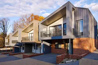 Image de Hester - Art House Townhouses - An Art Inspired Townhouse, featuring 2 bedrooms and 2 bathrooms
