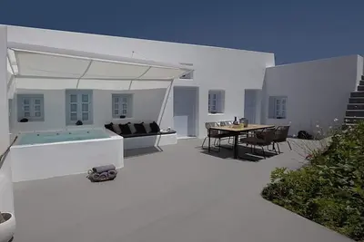 Villa Anemolia by Fantasia Villas