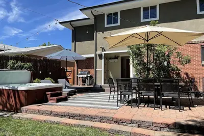 Image de Spacious and Comfy w Hot Tub & Home Theater