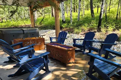 Image de Luxury Mountain Cabin with Hot Tub, Fire pit, Ev Charger, Skiing <. 3 miles away