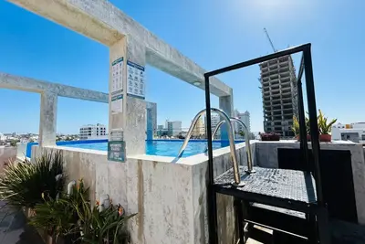 Soho 15 a una cuadra del malecón y playa
