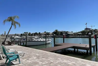 Image de Anchors Up #3; Walk to Beach/Bars/Dining