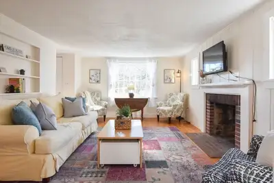 Image de Walk to Skaket Beach or Bike to Rail Trail!