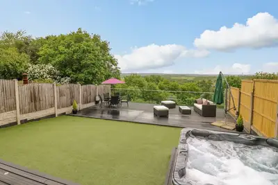 Image de Hollinwell View, family friendly, with hot tub in Kirkby-In-Ashfield