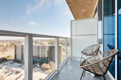 Image de Vice by AvantStay | Brand New Condo Room in Austin w/ Amazing Amenities!