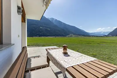 Image de Appartement \"Peintenhof Typ A\" avec vue sur la montagne, terrasse et Wi-Fi