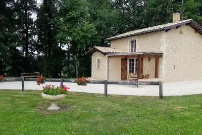 Image de Charmante maison en forêt près d'Eymet, animaux admis