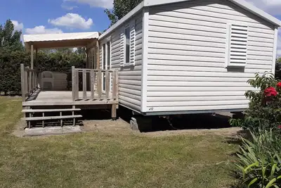 Mobil-Home Premium, 7min de la Plage et piscine couverte.