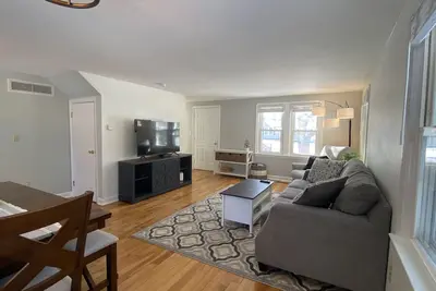 Image de Cheerful 3-Bedroom Home Close to Downtown Brunswick