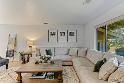 Image de ***Pineland Place***