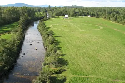 Image de Nature-lover's playground: 125-acre sanctuary with off-grid cabin
