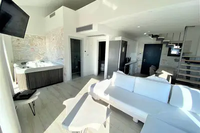 Image de Luxurious Sea view Apartment with Jacuzzi