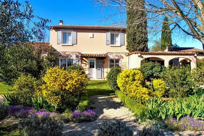 Image de Belle maison Ă Saint Quentin la.