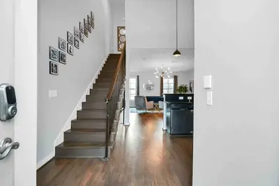 Image de Condo in Midtown. One block from downtown. Minutes from Texas Medical Center