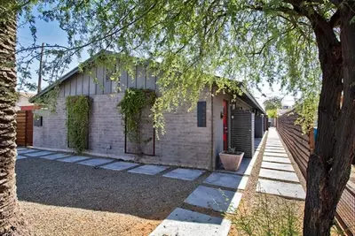 Breathtaking! Mid Century with Private Patio