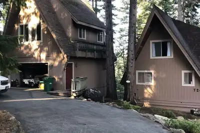 Image de Cozy Family Cabin with Studio! ! Great Week or Weekend get away! !