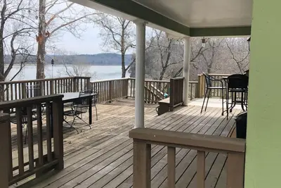 Image de Cozy River House, Beautiful River Views, Community Boat Ramp, and Kayaks