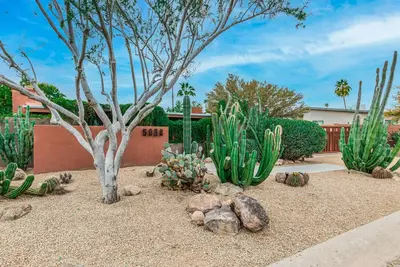 Image de Welcome to Old Town Paradise! 3 bedroom home in perfect location!