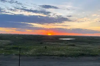 Image de Sunset at Prairie Luxury Suite with Ne Swale View